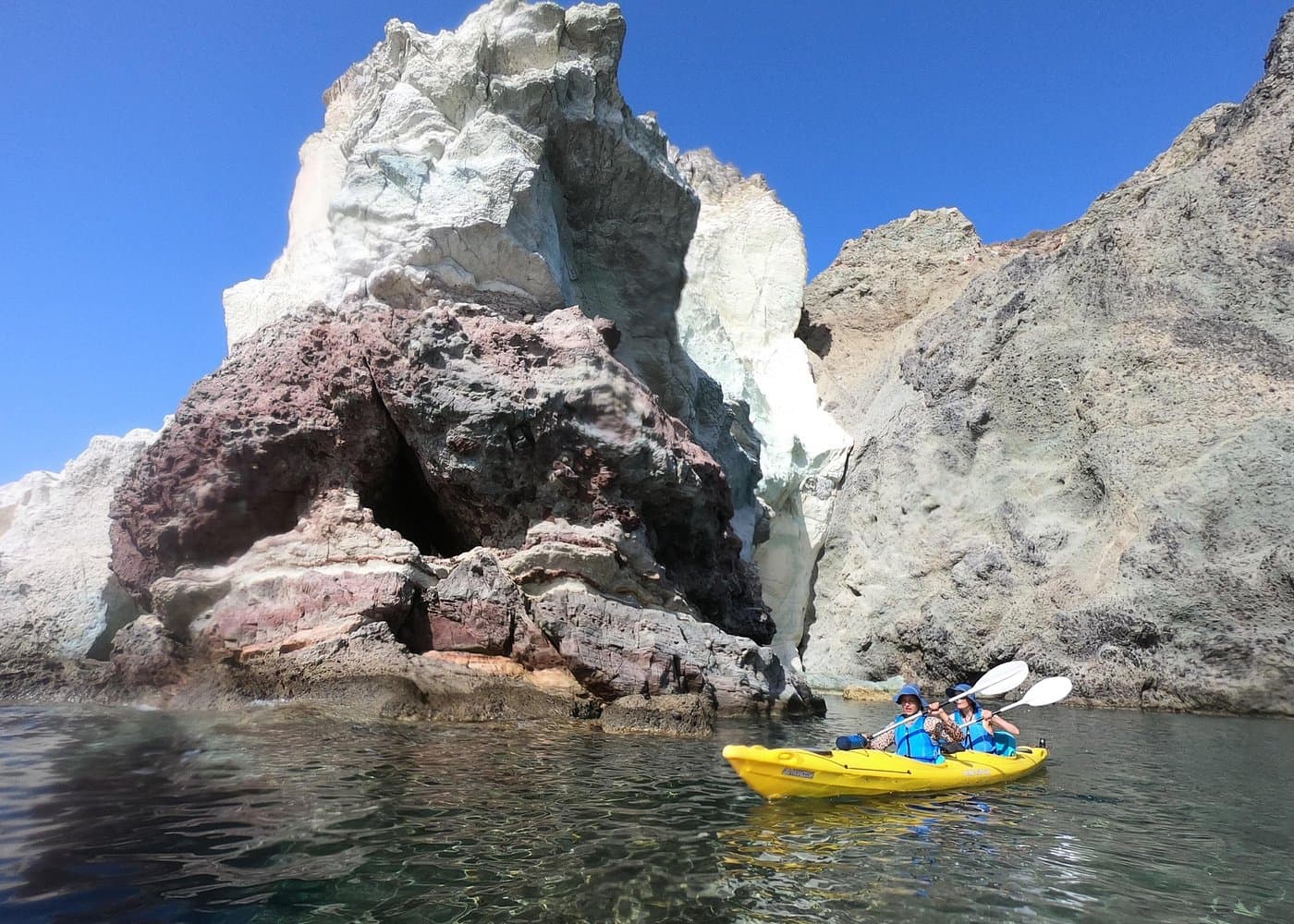 Kayak Santoriny tour activity (2)