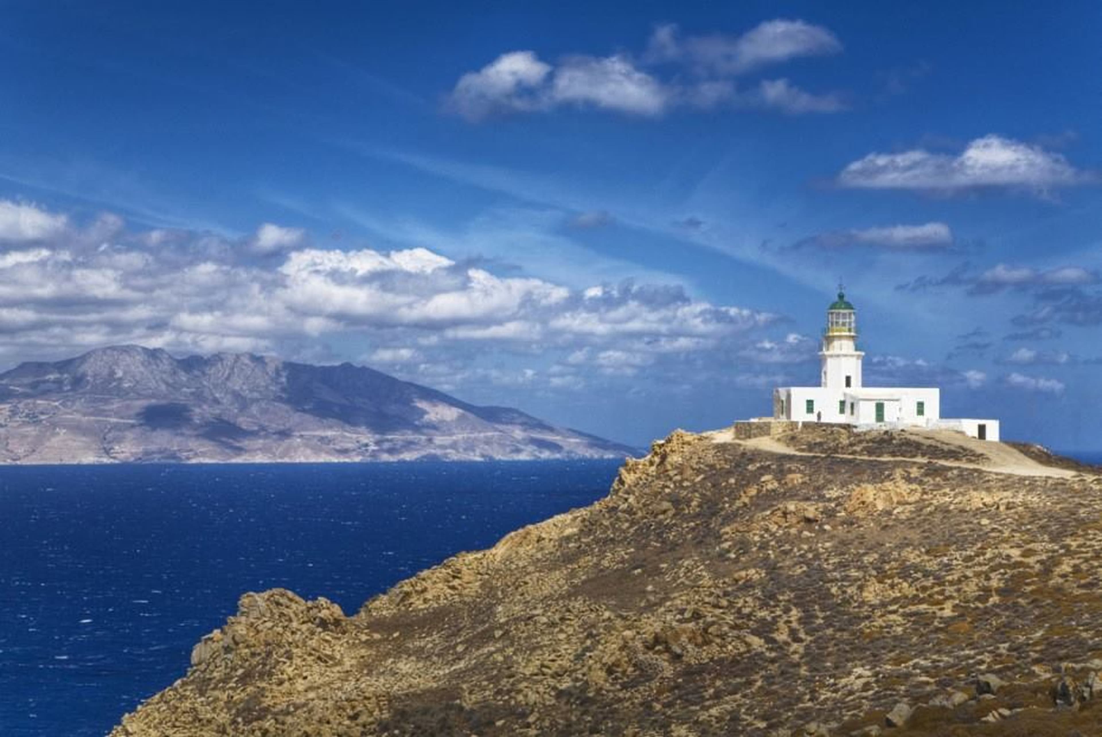 Sunset Visit to Armenistis Lighthouse in Mykonos (4)